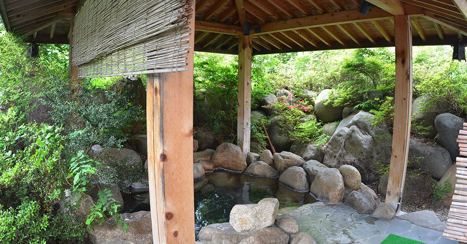 信州の秘湯 大町葛温泉の湯